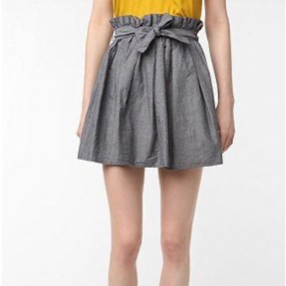 Urban Outfitters Staring at Stars Pleated Skirt